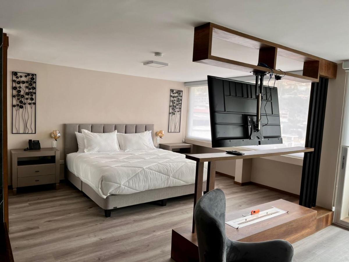 Hotel Амбато Екстер'єр фото