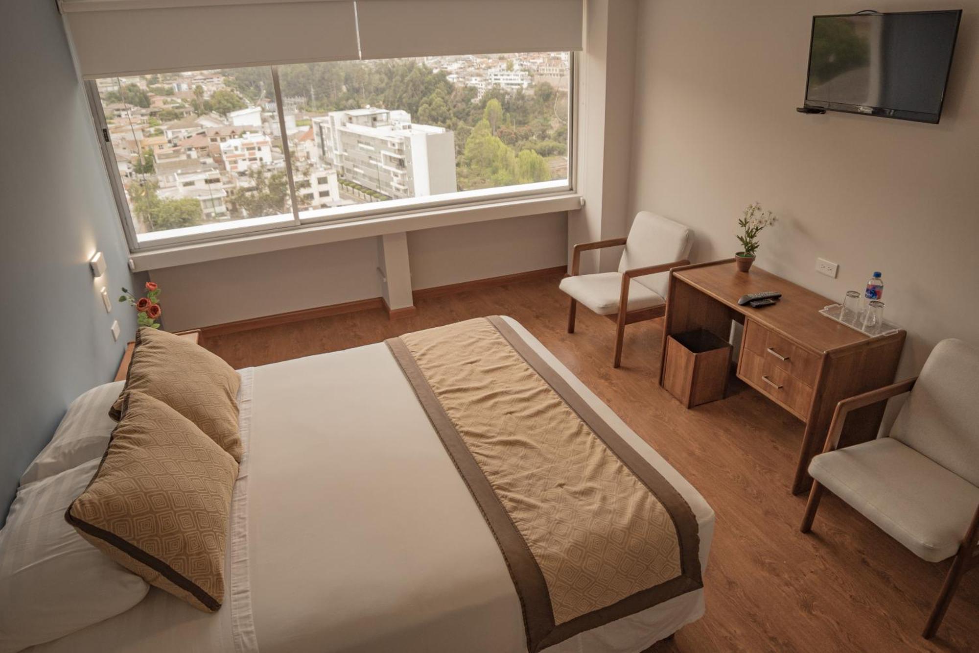 Hotel Амбато Екстер'єр фото